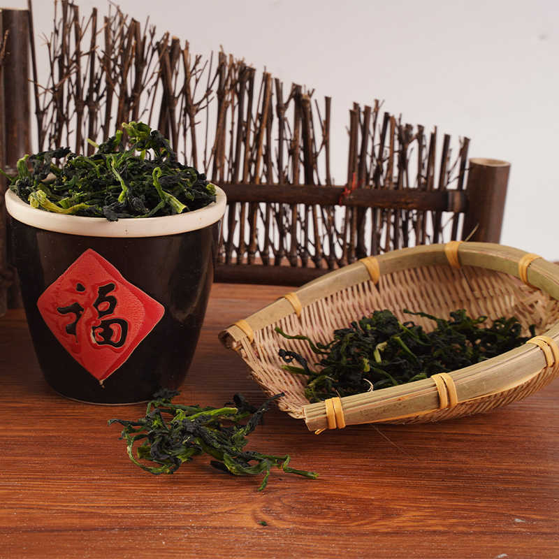 Vegetal de tallo verde deshidratado